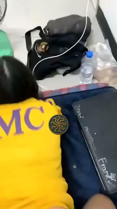 คลิปหลุดจีน xxx เย็ดหีนักศึกษามหาลัยสาวน่าเย็ด ท่าหมาแทงลึกน้ำแตกใน