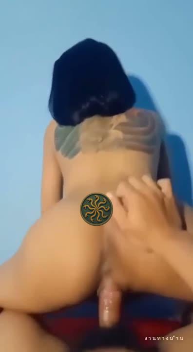 คลิปหลุดสก๊อย xxx น้องวัยรุ่นแอบจัดกับผัว ขย่มเย็ดสดไม่ใส่ถุง 18+